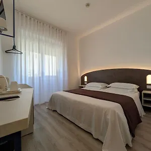 Hotel Piccolo 3*