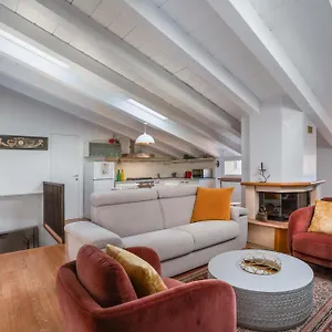 Apartment Penthouse ❤ ✔ Arena@5min ✔ Self Check-in Verona
