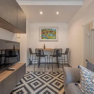 Apartment Modern With Terrace
