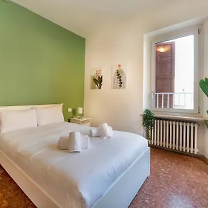 Italianflat - *