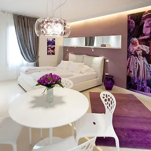 Aparthotel Opera Relais De Charme -