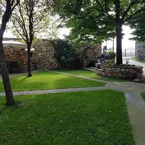 Broglia House