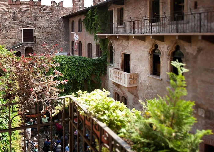 Relais Balcone Di Giulietta Hotel Verona photo