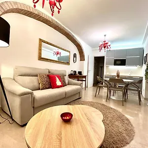 Rosso Suite-free Parking Appartamento