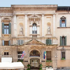 Accademia Hotell 4*