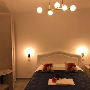 Valentina Guest house *