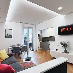 Stadium Stay- Central, Quiet, Easy Parking Apartment *