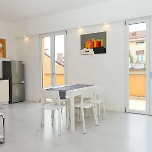 Apartment Vr Terrazza Arena 2