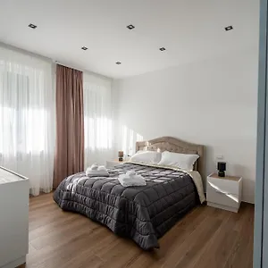 One Fiera With Private Bathroom Apartment Verona