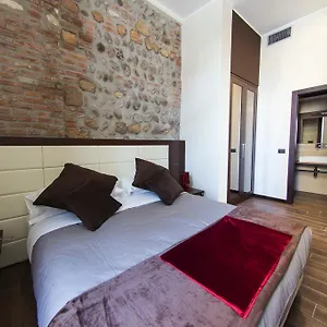 Arena Luxury Pensionat 2*
