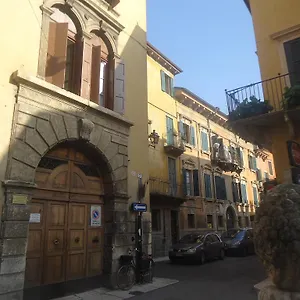 Auberge de jeunesse Protezione Della Giovane - Female Vérone