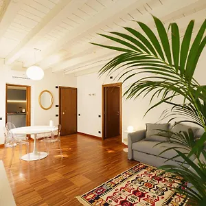Domus - Residenza Marconi *