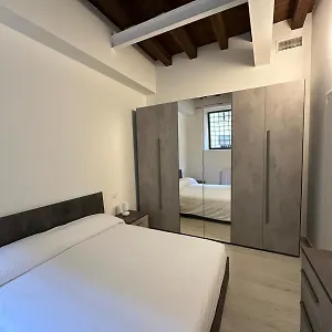 Al Campanile Apartment